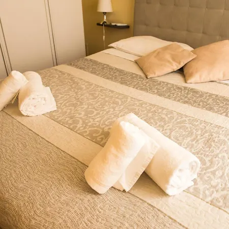 Apartment Sweet Verona